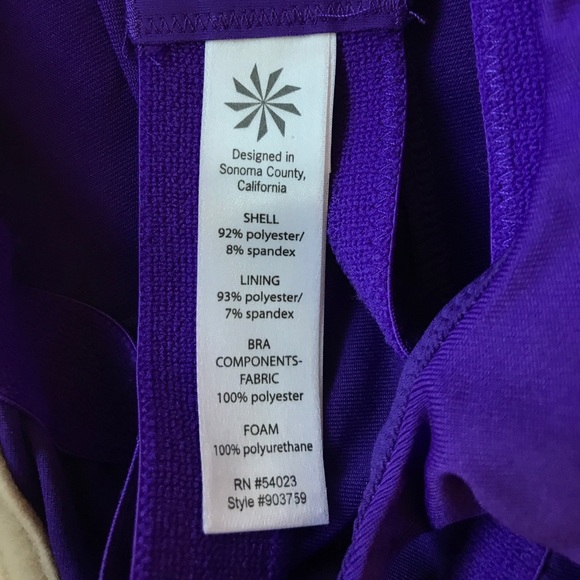 Athleta Purple Wild Card Yoga Bra Strappy Tank size 34B - Picture 4 of 6